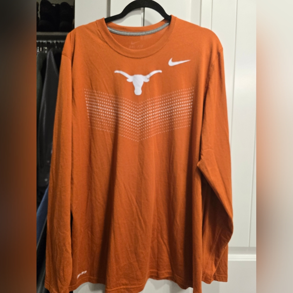 Nike Men's Texas Longhorns Orange Long Sleeve Shirt XL
